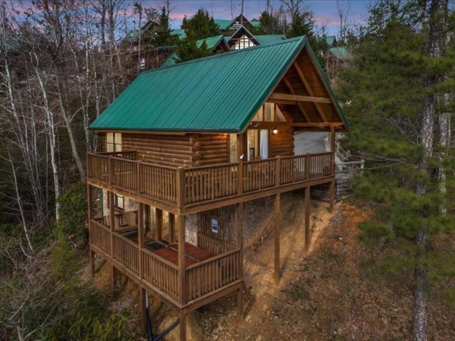 Вилла Breathtaking Views Of The Smokies, 3 Mins To Гатлинбург Экстерьер фото