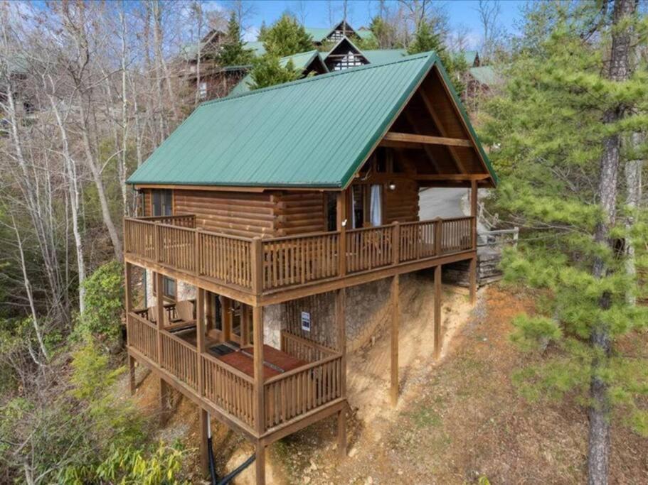 Вилла Breathtaking Views Of The Smokies, 3 Mins To Гатлинбург Экстерьер фото
