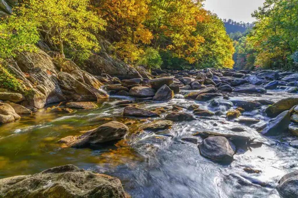 Вилла Breathtaking Views Of The Smokies, 3 Mins To Гатлинбург Экстерьер фото